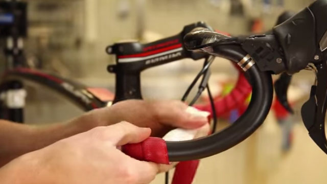 Wrapping handle bar tape